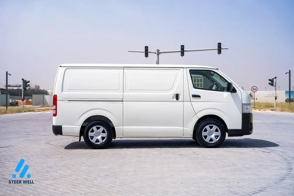 2022 Toyota Hiace GL 2.7L Manual Standard Roof Cargo Van | GCC Specs | The Ultimate Workhorse - Image 7