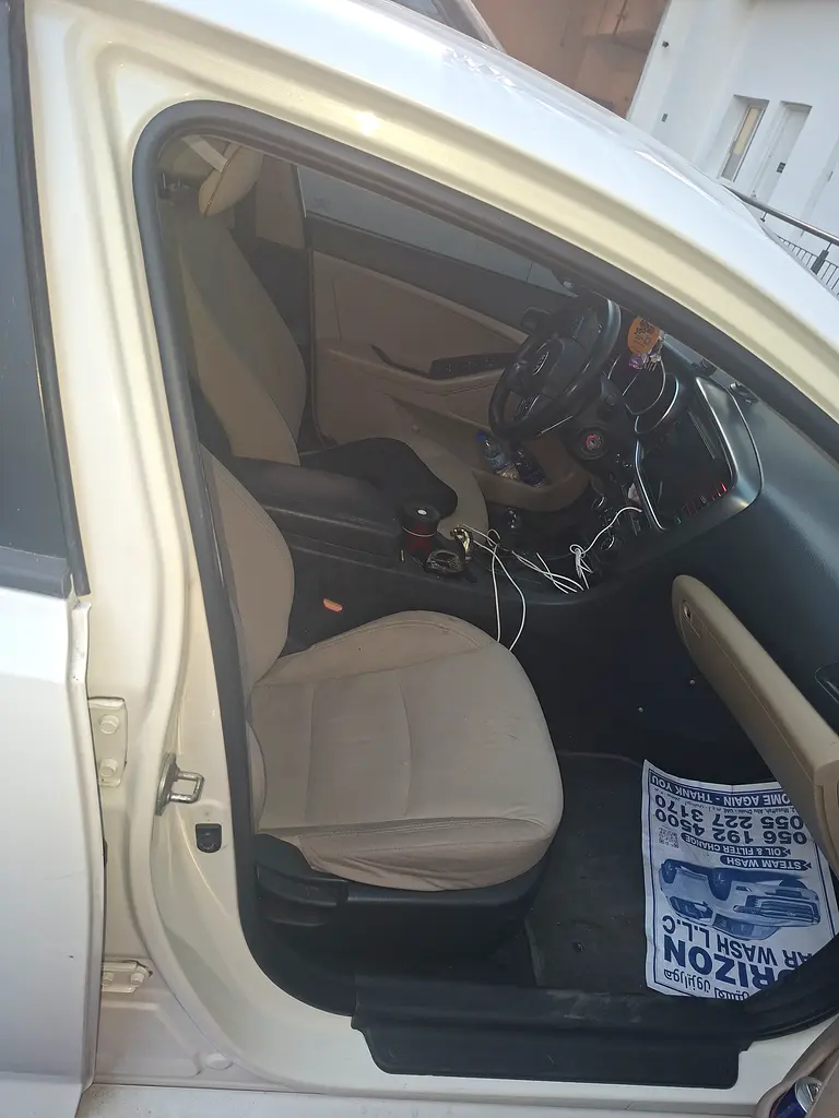 Well Maintained Kia Optima 2015 GCC Specs - Image 4