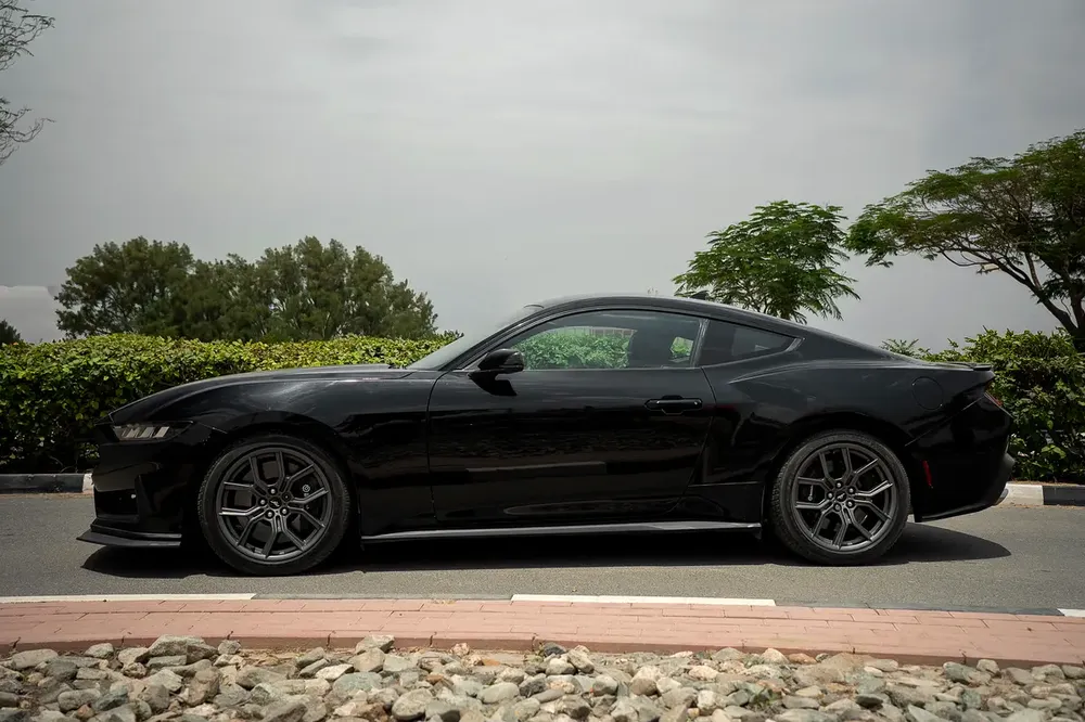 2024 Ford Mustang Ecoboost Premium - American Specs - Pristine Condition-10,000 KM - Image 5