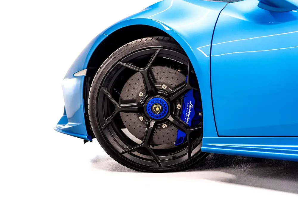 Lamborghin Huracan - Brand New - Image 7