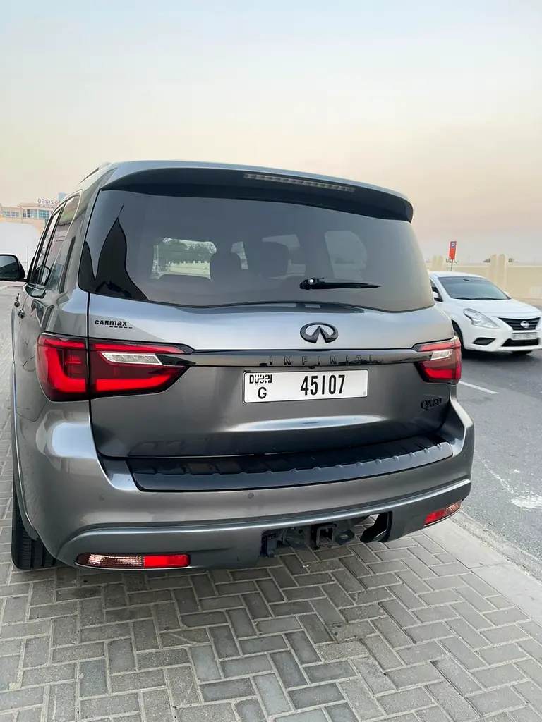 full-size luxury SUV flagship - Image 6