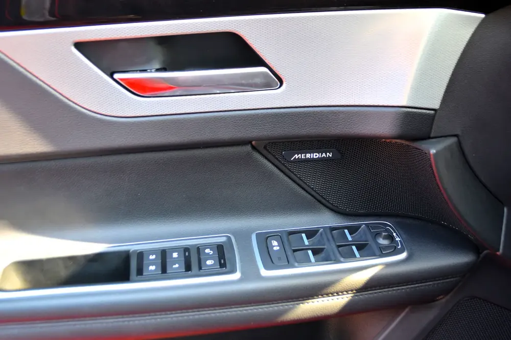 2.0L/ V.4/ JAGUAR XF/ FULL OPTION/ 4X4 WHEEL DRIVE/ TURBO CHARGED/ ORGINAL AIRBAG - Image 13