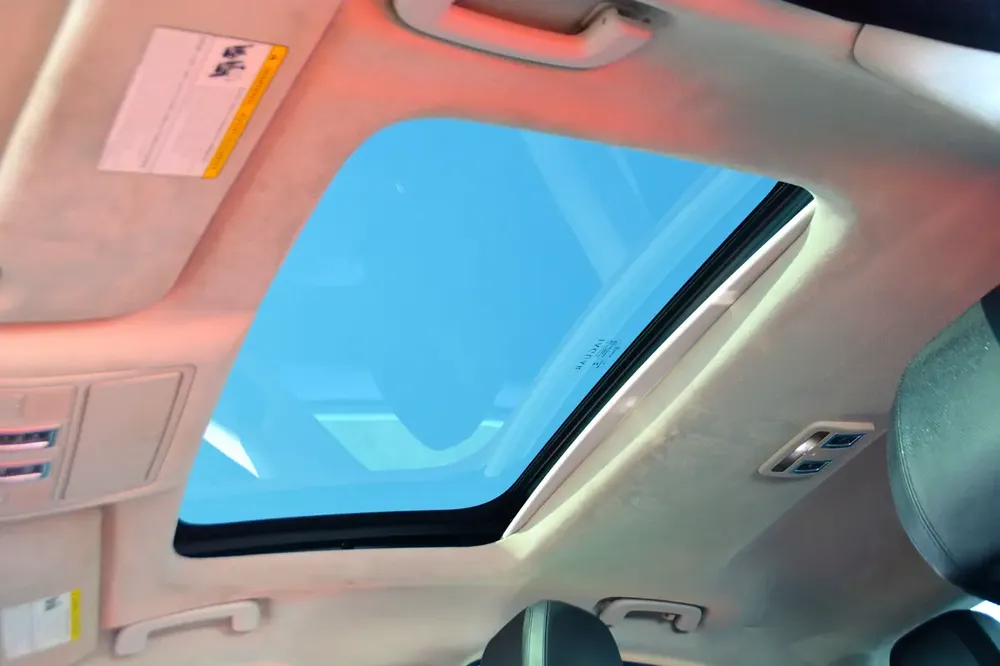 2.0L/ V.4/ JAGUAR XF/ FULL OPTION/ 4X4 WHEEL DRIVE/ TURBO CHARGED/ ORGINAL AIRBAG - Image 17