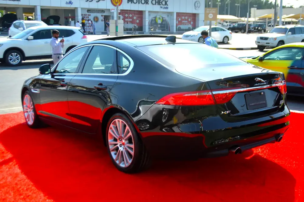 2.0L/ V.4/ JAGUAR XF/ FULL OPTION/ 4X4 WHEEL DRIVE/ TURBO CHARGED/ ORGINAL AIRBAG - Image 5