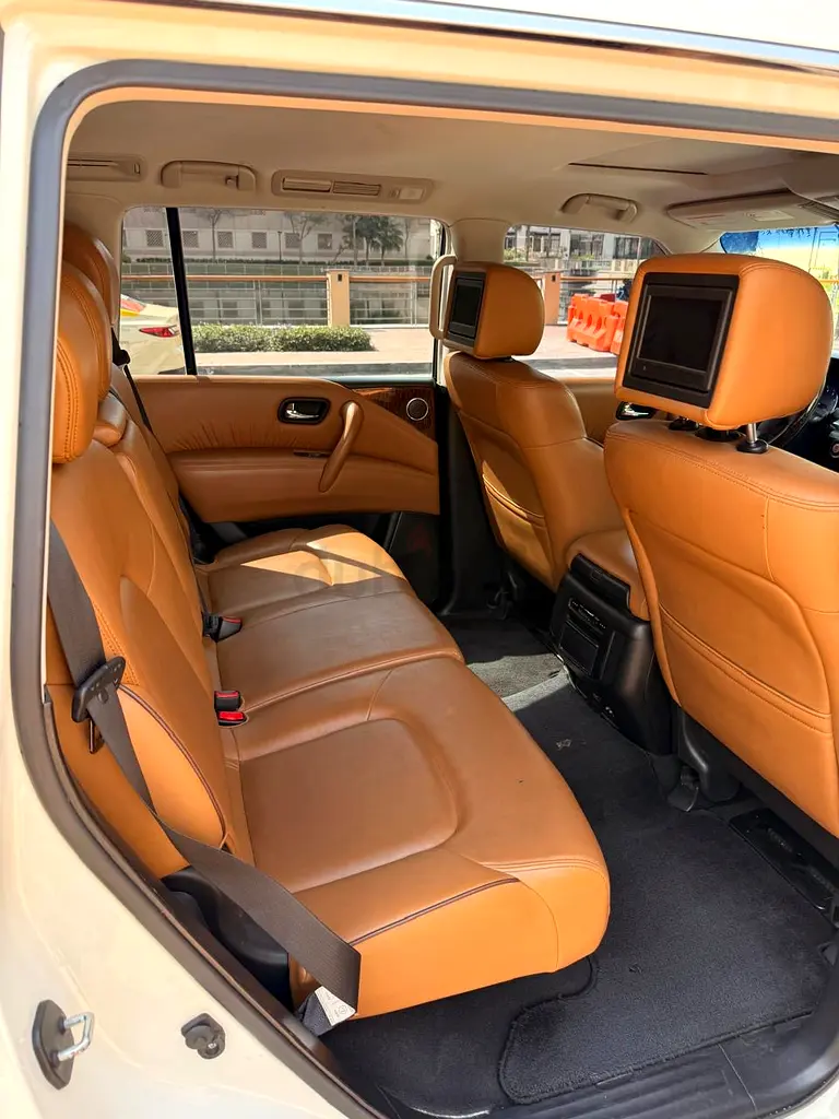Nissan Patrol LE Platinum 2017 GCC Specs - Image 6