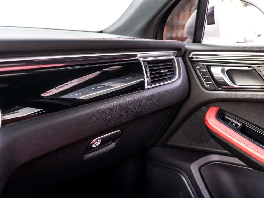 0% DOWN PAYMENT! | SAVVY-BUY | PORSCHE MACAN S | PORSCHE WARRANTY | FULL DEALER SERVICE HISTORY - Image 15
