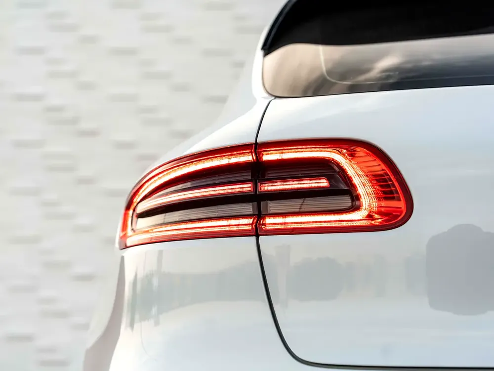 0% DOWN PAYMENT! | SAVVY-BUY | PORSCHE MACAN S | PORSCHE WARRANTY | FULL DEALER SERVICE HISTORY - Image 6