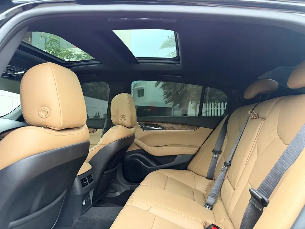 Agency Services Cadillac CT5 2020 GCC Full Option - Image 7
