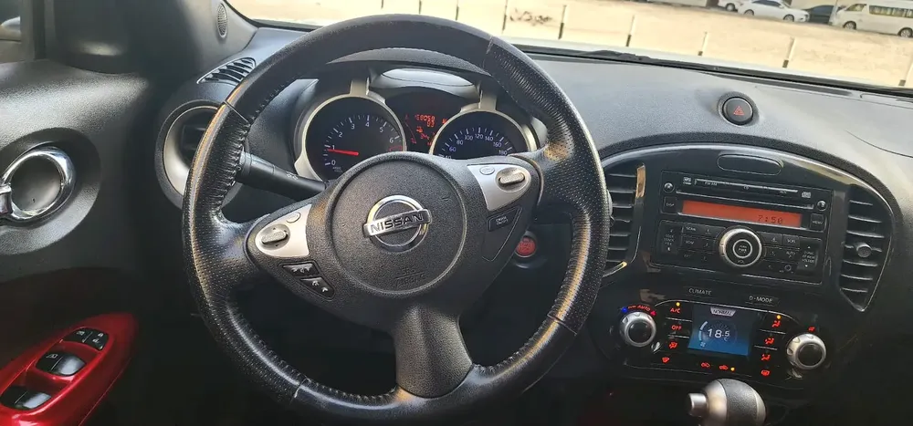 2014 NISSAN JUKE SL SUNROOF ALLOY WHEEL CRUISE CONTROL - Image 9