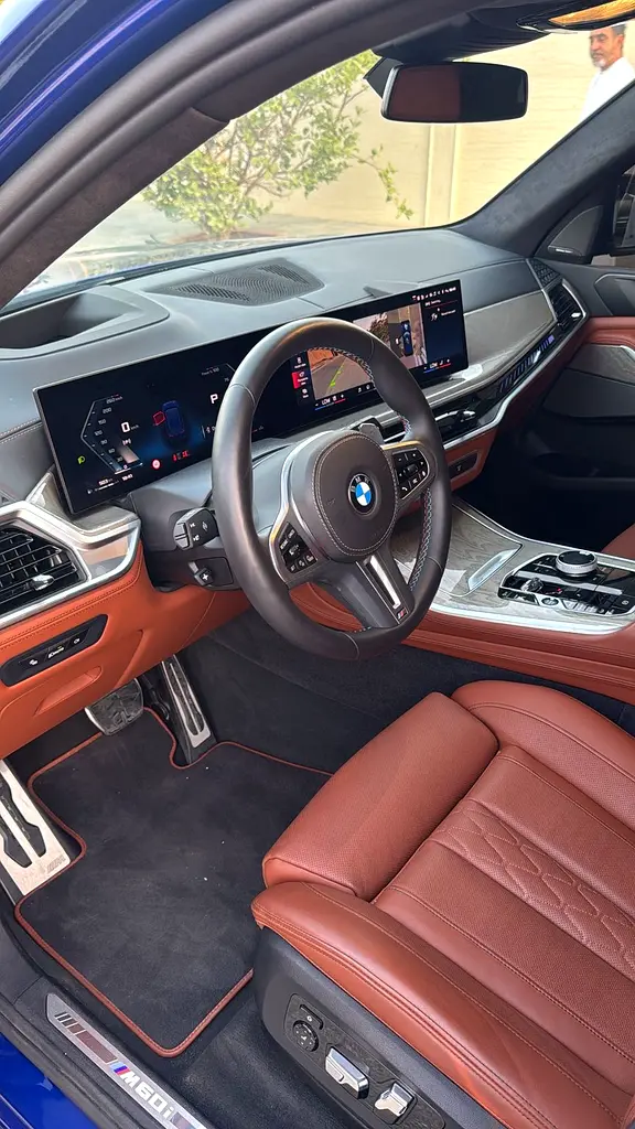 BMW X5 M60i Xdrive 2024 GCC Specs Low mileage - Image 12