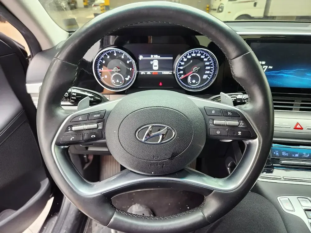 Hyundai Grandeur 2.5 Premium 2020 - Korean Specs - Excellent Condition - Image 10