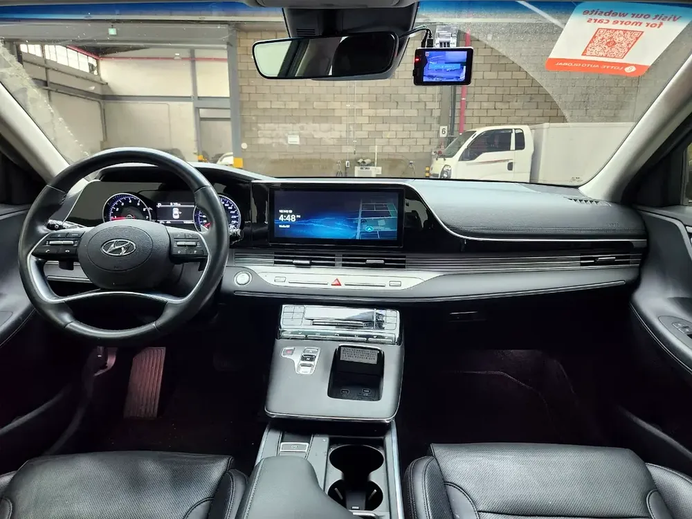 Hyundai Grandeur 2.5 Premium 2020 - Korean Specs - Excellent Condition - Image 11