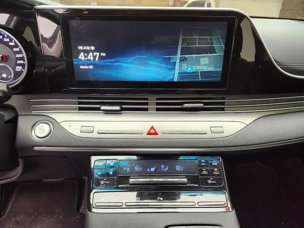 Hyundai Grandeur 2.5 Premium 2020 - Korean Specs - Excellent Condition - Image 13