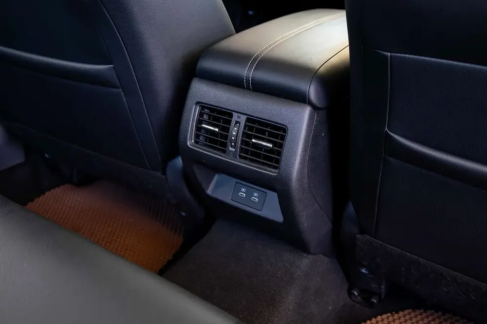 AED 912 Monthly l Nissan Altima SL 2.0L l Zero Down Payment | 3 Month Warranty - Image 18