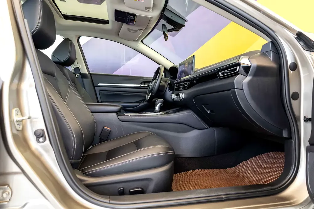 AED 912 Monthly l Nissan Altima SL 2.0L l Zero Down Payment | 3 Month Warranty - Image 20