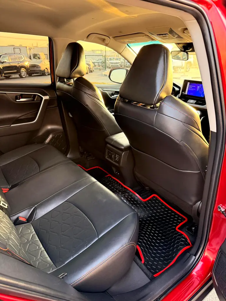 Adventure Toyota RAV4 2023 - Image 14