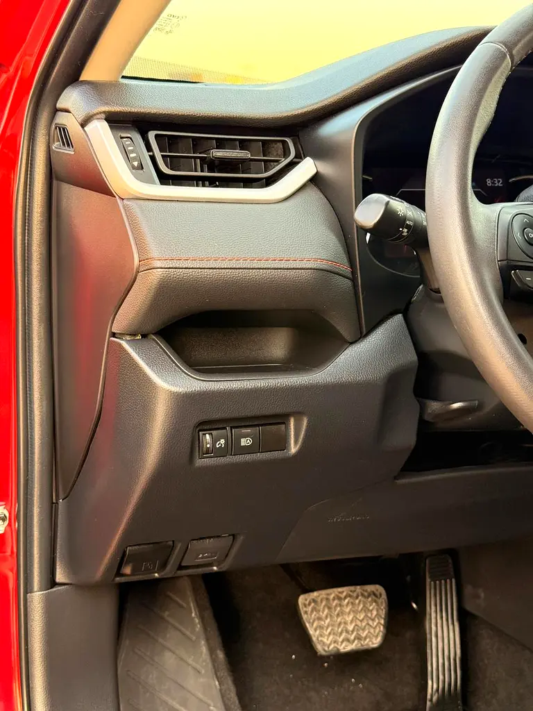Adventure Toyota RAV4 2023 - Image 17