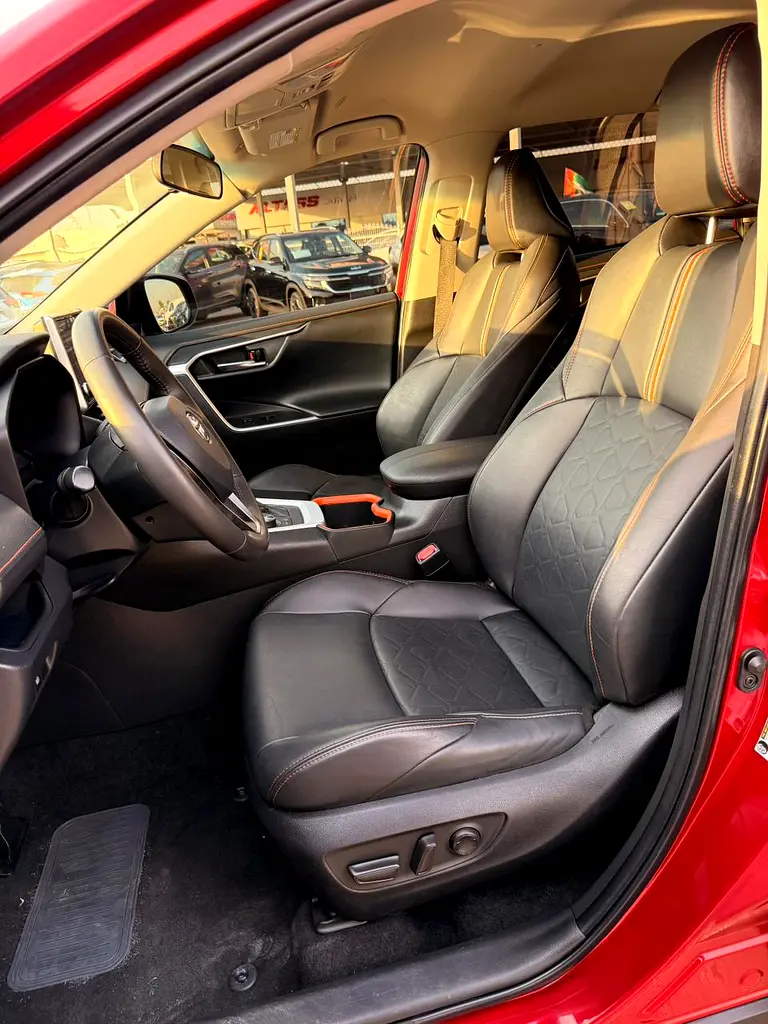 Adventure Toyota RAV4 2023 - Image 6