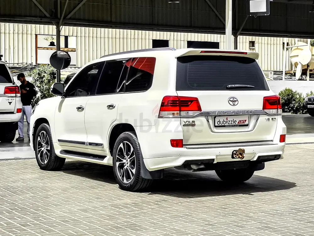 AED 3647/month | 2021 Toyota Land Cruiser  | GCC Specs | Ref#461642 - Image 7