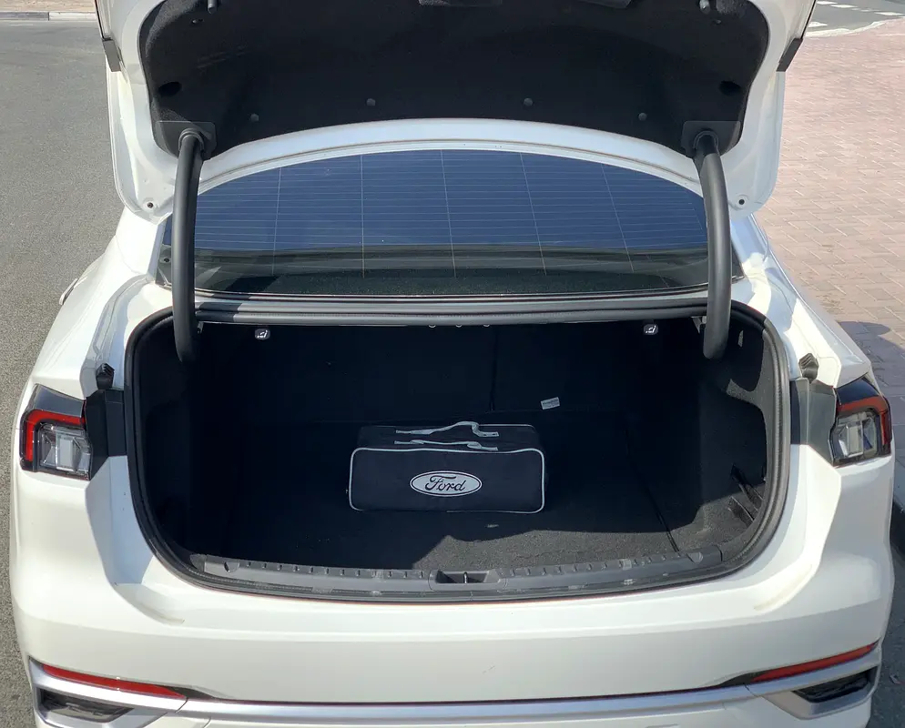 2023 Ford Taurus Ambient - GCC Specs  Lease to own Available - Image 10