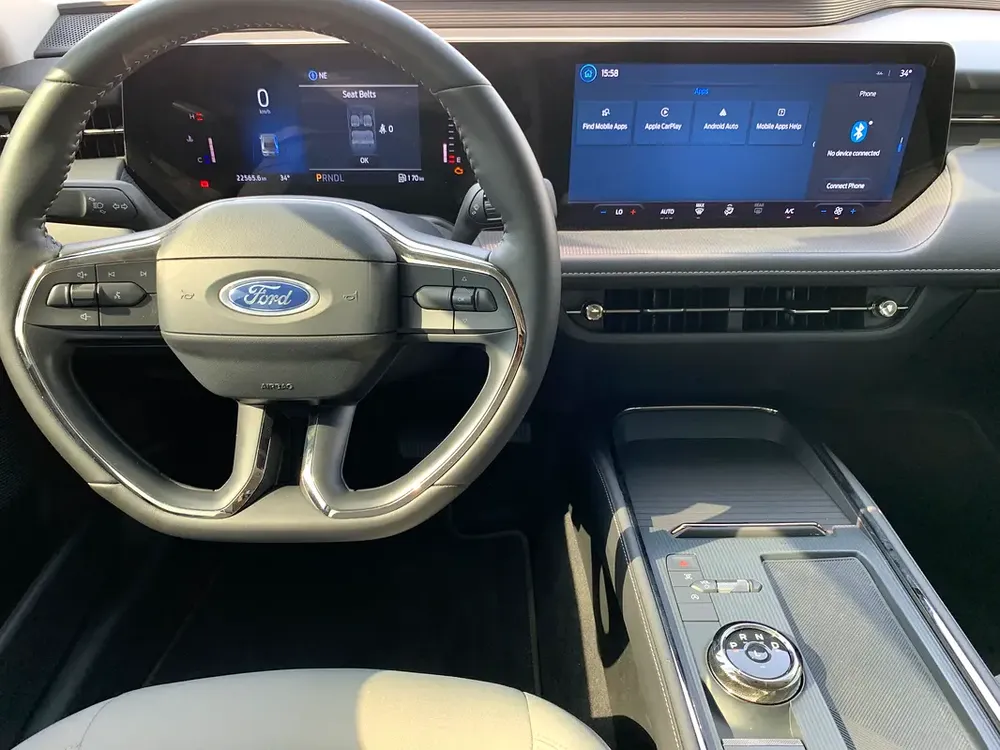 2023 Ford Taurus Ambient - GCC Specs  Lease to own Available - Image 4