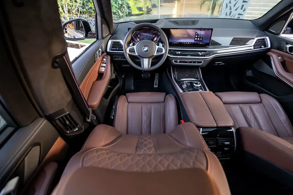 BMW X7 xDrive40i M-Sport 2025 GCC | Agency Warranty - Image 13
