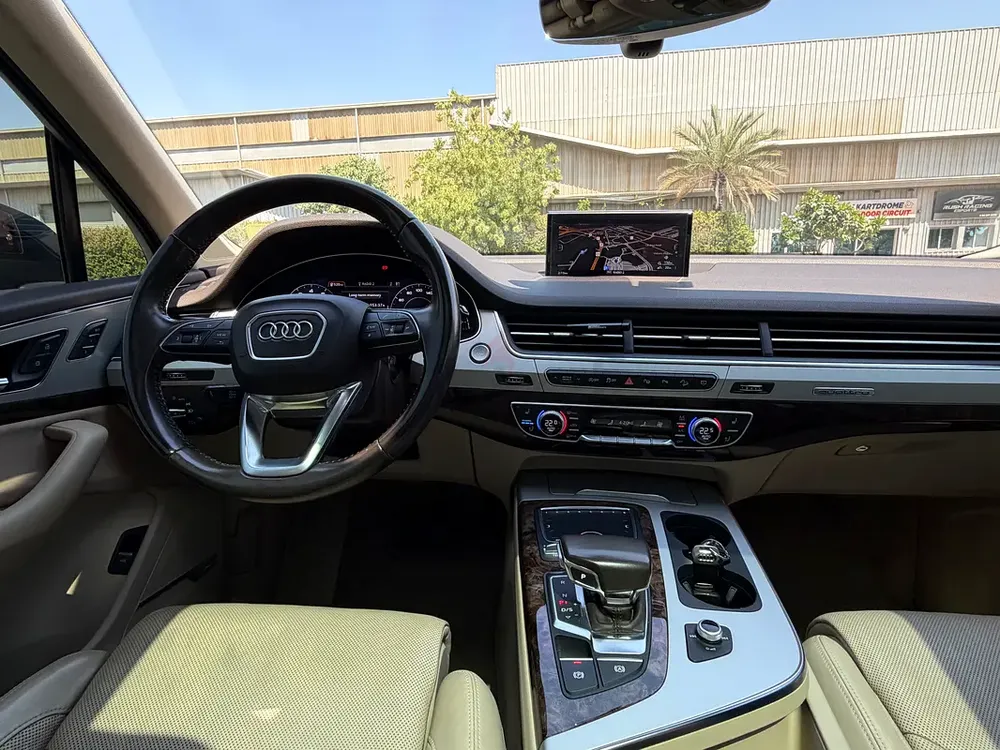 2018 Audi Q7 45 TFSI Quattro | GCC Spec | High Spec | FSH | Just Serviced | 360 Camera - Image 13