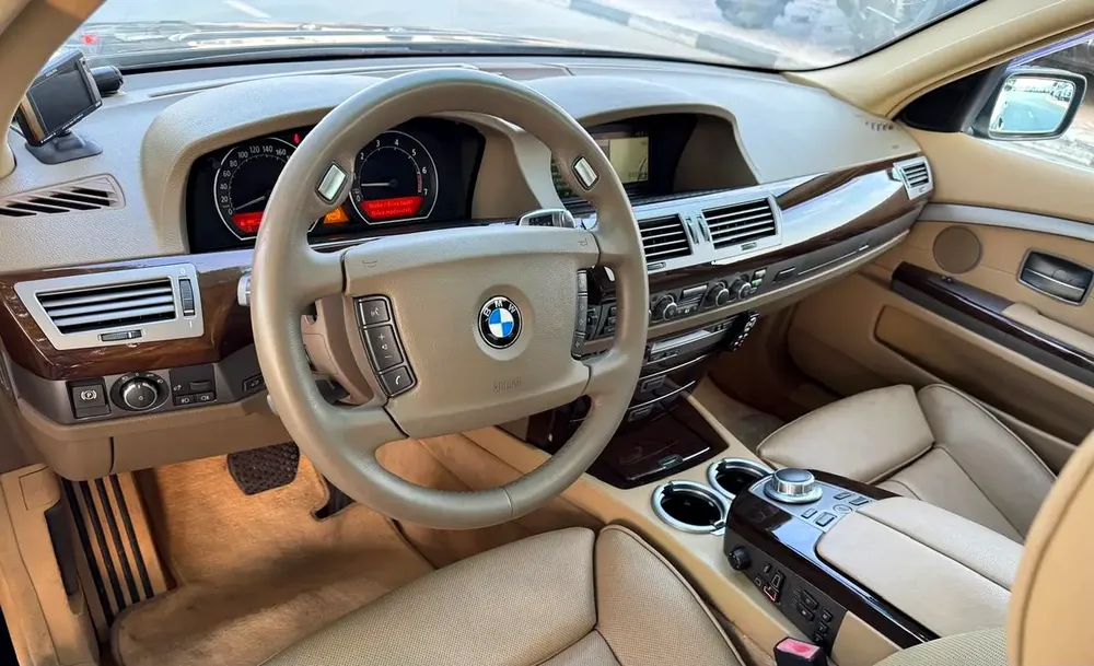 BMW | 7 SERIES | 750i | 2007 | BEIGE INTERIOR | ONLY : 85,885 KM | JAPAN IMPORT | CLEAN TITLE - Image 12