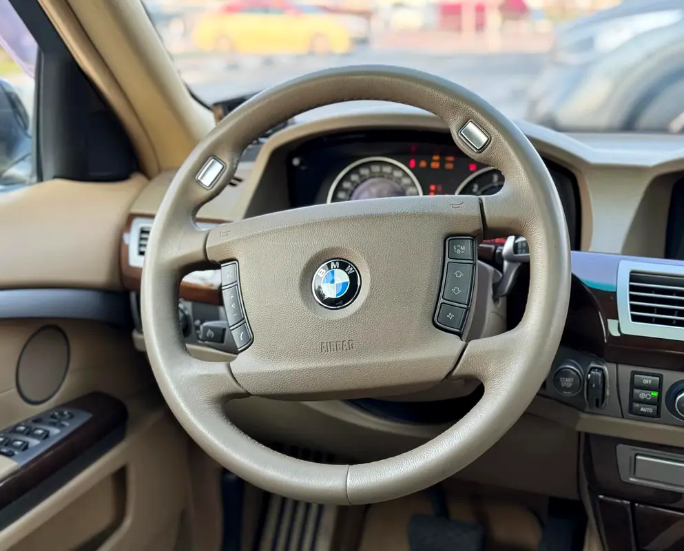 BMW | 7 SERIES | 750i | 2007 | BEIGE INTERIOR | ONLY : 85,885 KM | JAPAN IMPORT | CLEAN TITLE - Image 19