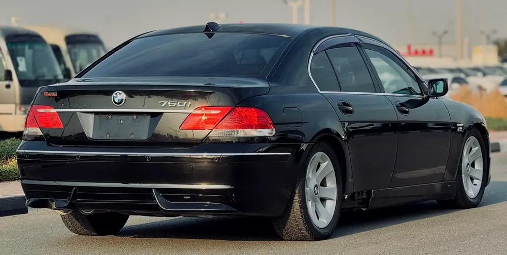 BMW | 7 SERIES | 750i | 2007 | BEIGE INTERIOR | ONLY : 85,885 KM | JAPAN IMPORT | CLEAN TITLE - Image 8