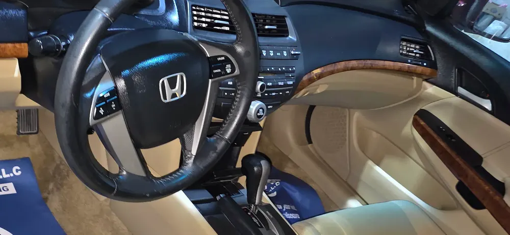 2012 Honda Accord EX - GCC Specs - Well Maintained - Image 6
