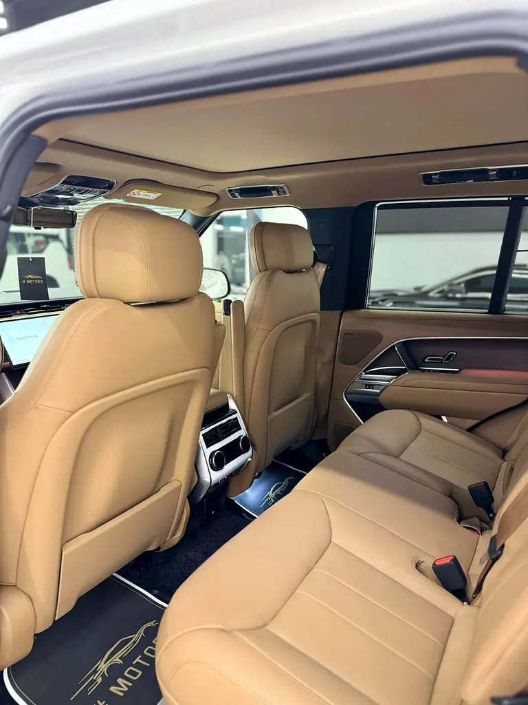Range Rover Vogue V6 SE - Image 10