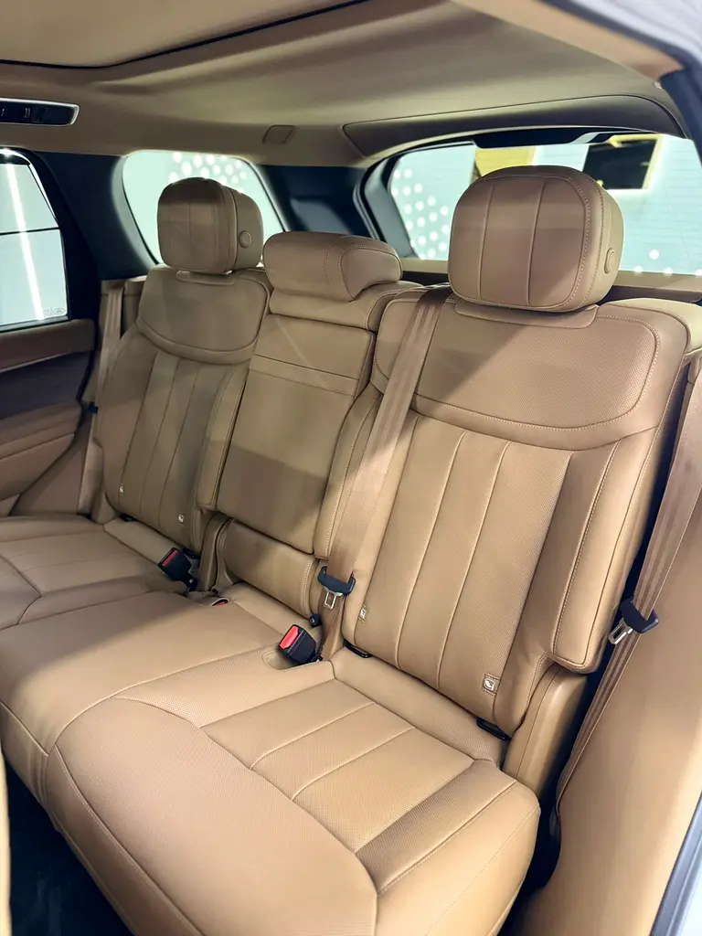 Range Rover Vogue V6 SE - Image 11