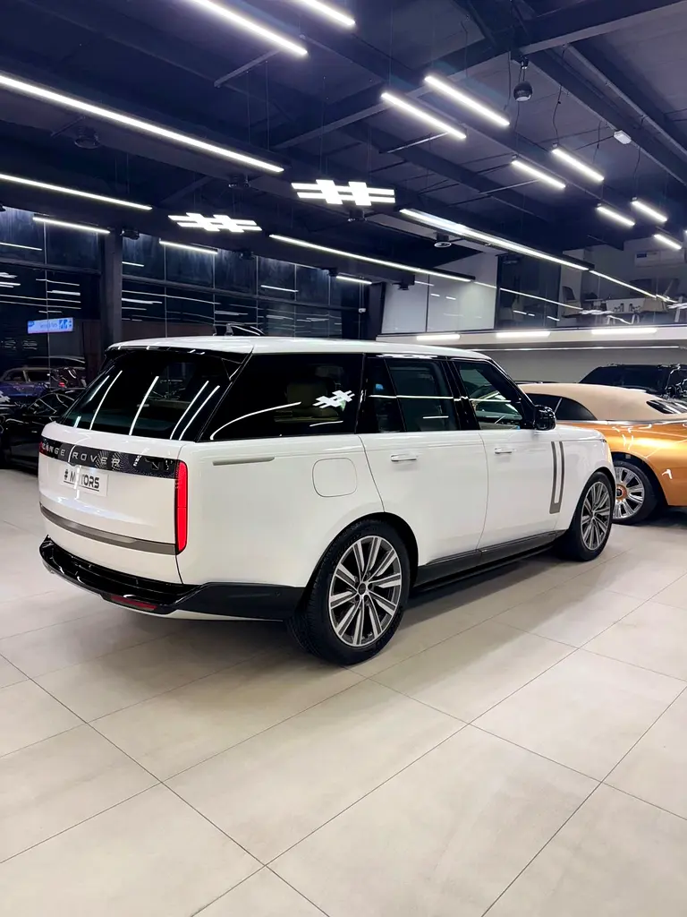 Range Rover Vogue V6 SE - Image 19