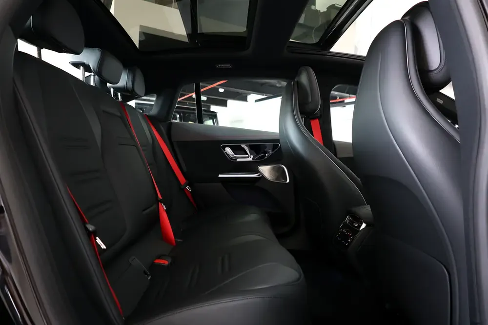 2024 Mercedes-Benz EQE 53 AMG 4MATIC+ -500KM- GCC Specs- Brand New-Under Warranty & service - Image 20
