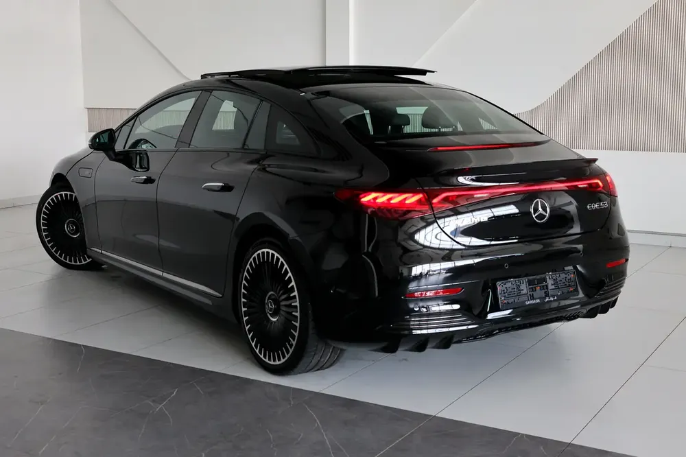 2024 Mercedes-Benz EQE 53 AMG 4MATIC+ -500KM- GCC Specs- Brand New-Under Warranty & service - Image 4