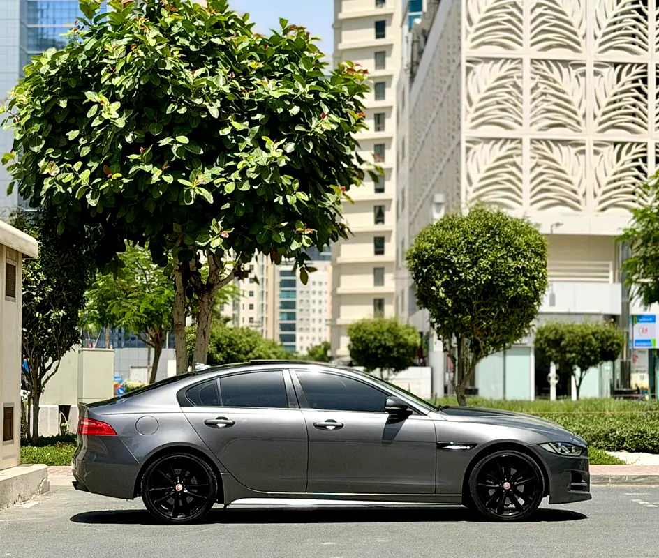 Jaguar XE R-Sport 2016 GCC Specs - Image 4
