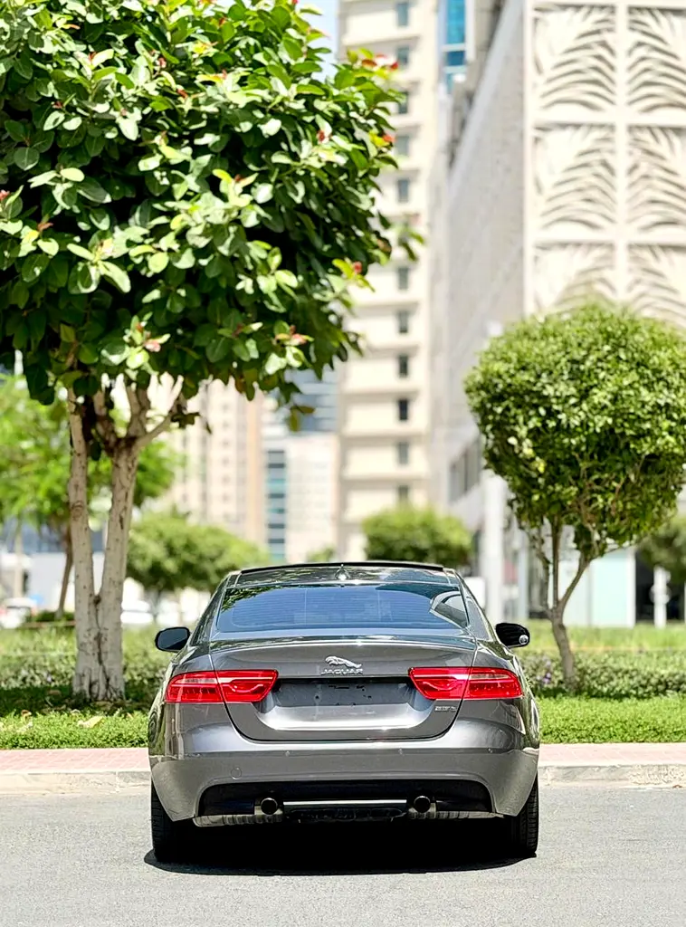 Jaguar XE R-Sport 2016 GCC Specs - Image 6