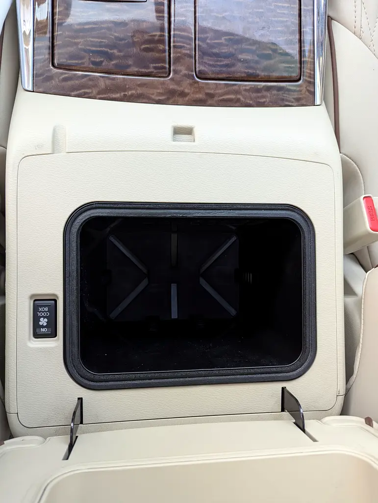 Nissan Patrol 2017 Facelifted 2024 NISMO - Full Service History Agency Maintained , GCC Specs - Image 10