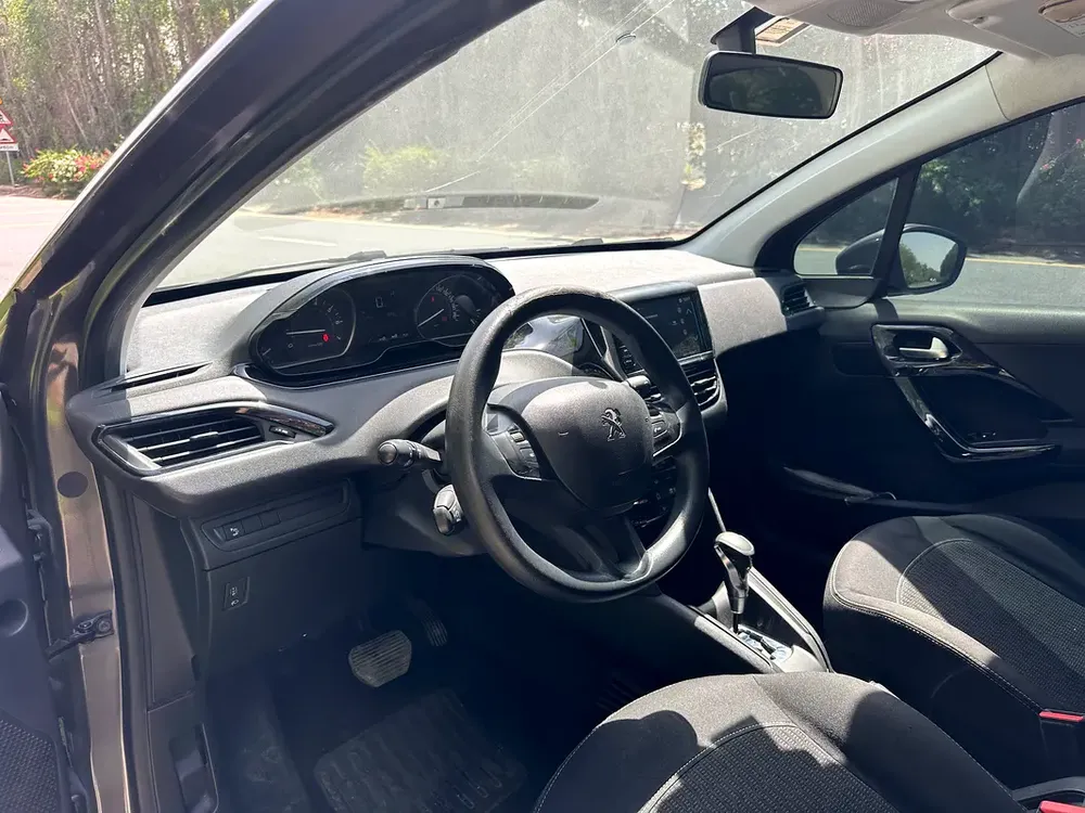 2019 Peugeot 208 Active | GCC Specs | 1.6L Engine | Perfect Condition - Image 7