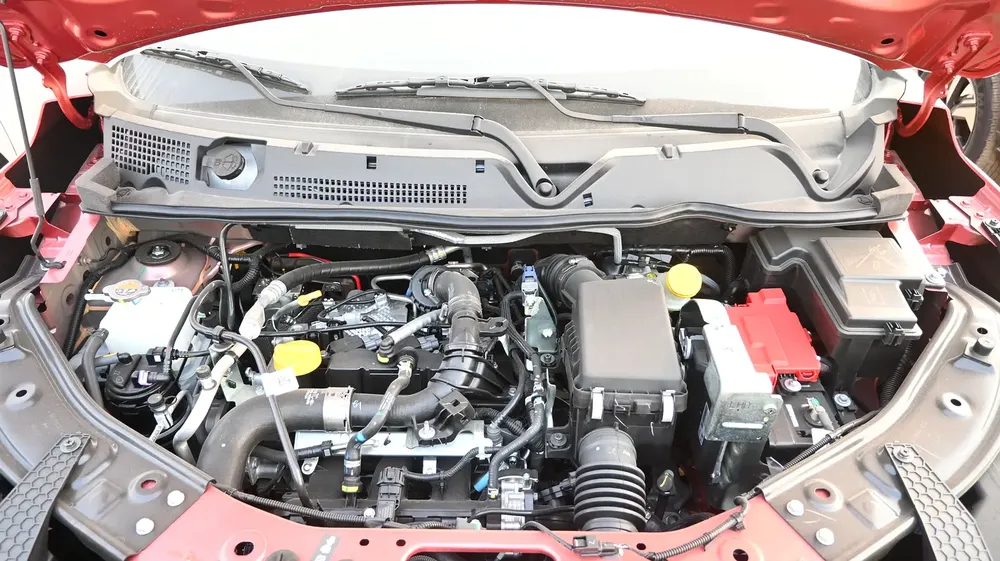 NISSAN MAGNITE ACENTA + 1.0L TURBO CVT 2025 MY - Image 20