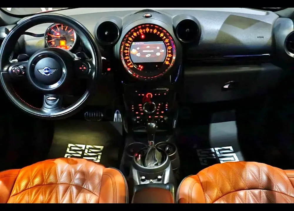 MINI Paceman John Cooper Works 2013 | GCC Specs | Performance Edition - Image 12