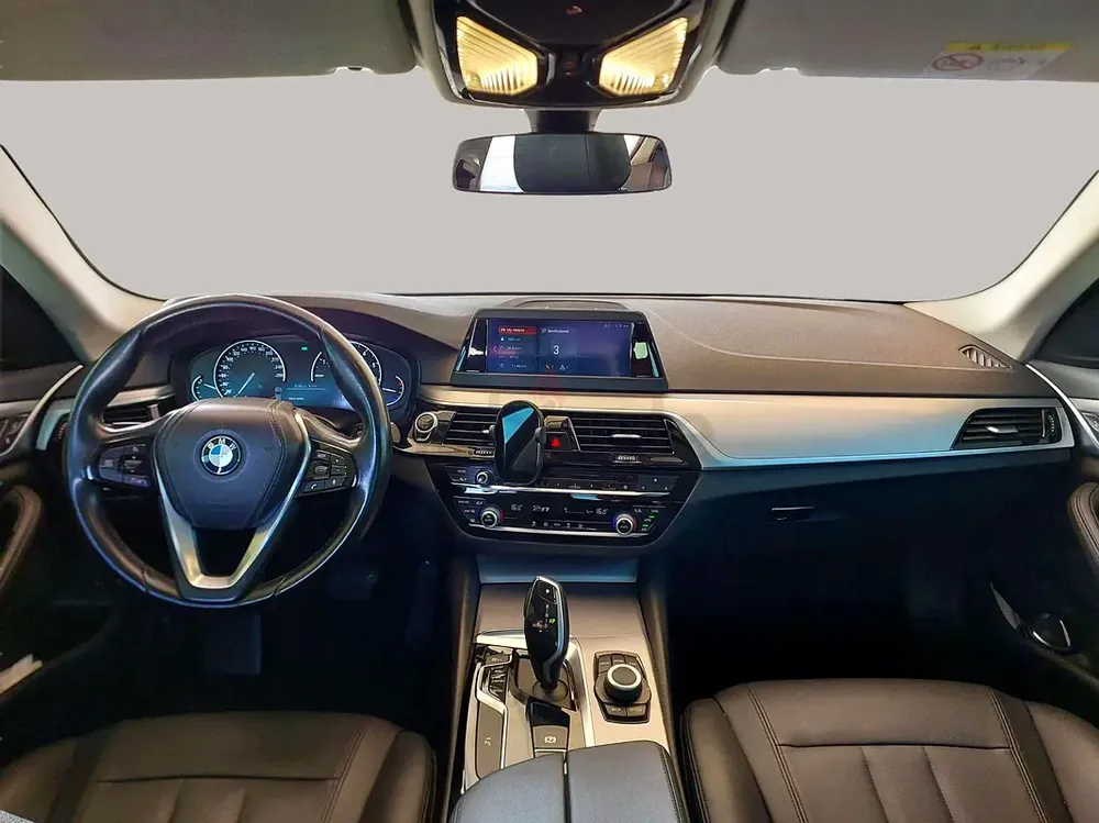 AED 897/month | 2019 BMW 5-Series 520i Exclusive | GCC Specs | Ref#474028 - Image 9