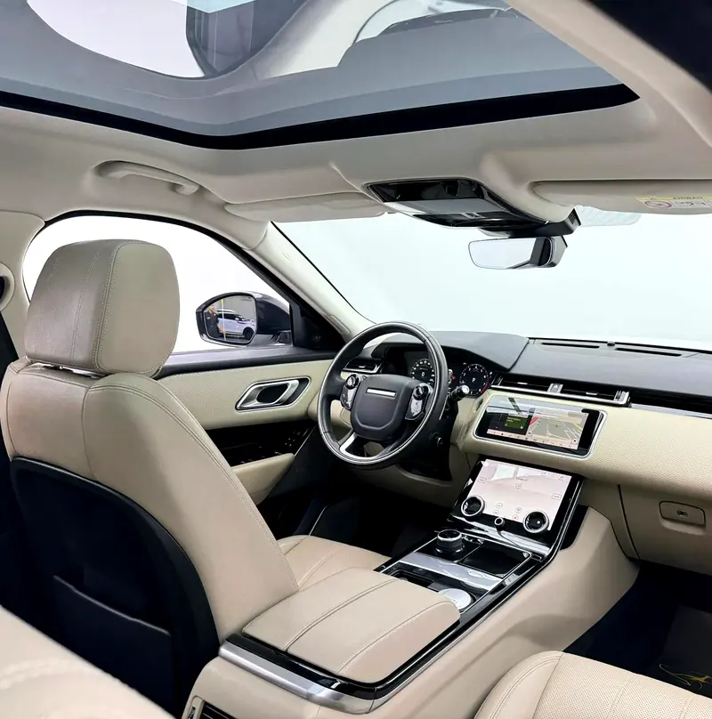 2020 Range Rover Velar P250 SE Dynamic, Warranty, Fully Loaded, Excellent Condition, GCC - Image 12