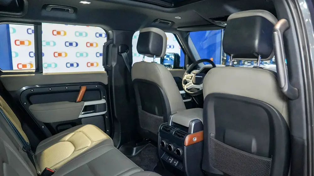 UAEs Very Best Example | 7 Seater Widetrack | AED 5,411 Per Month - Image 8