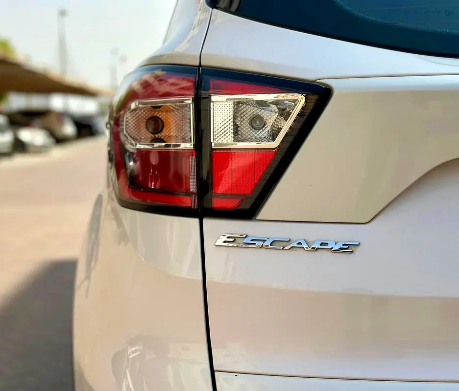 FSH 2.5L not negotiable صيانة الوكالة السعر نهائي - Image 9