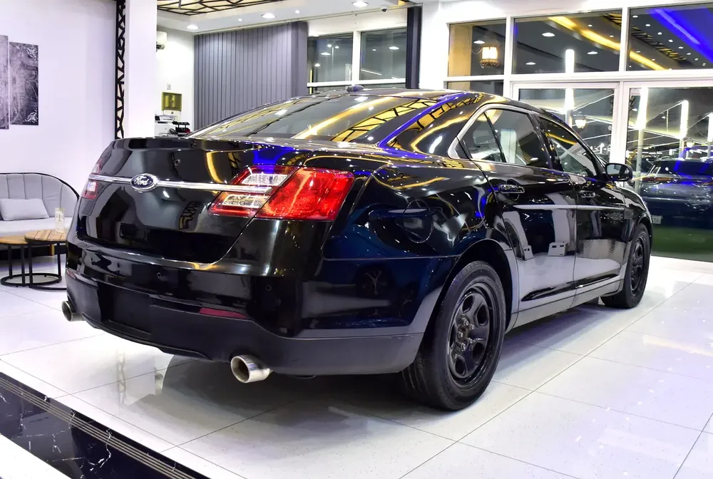 EXCELLENT DEAL for our Ford Taurus ( 2015 Model ) in Black Color American Specs - Image 6