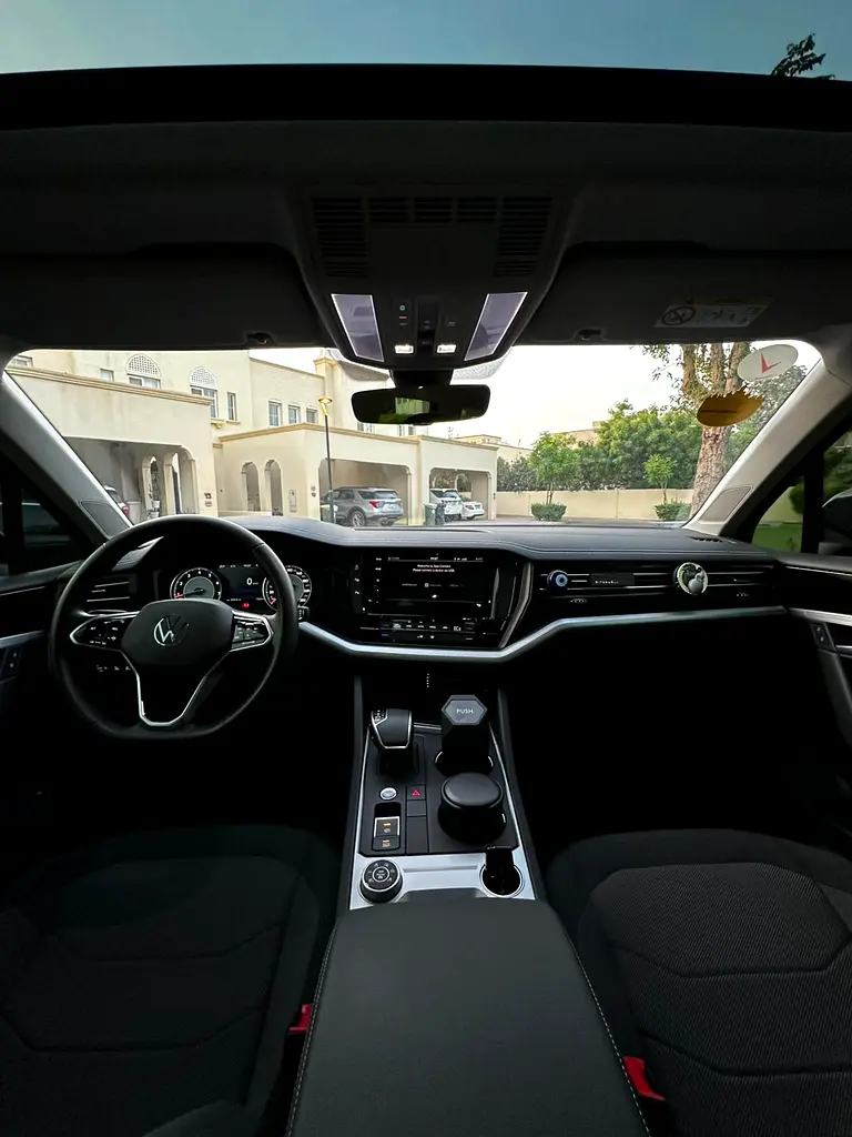 Volkswagen Touareg 2023 - GCC - Finance Available - Image 4