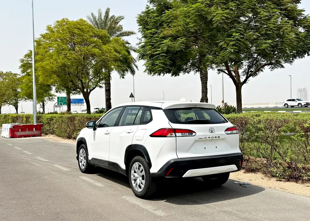 2022 Toyota Corolla Cross - GCC Specs - Excellent Condition - Image 9
