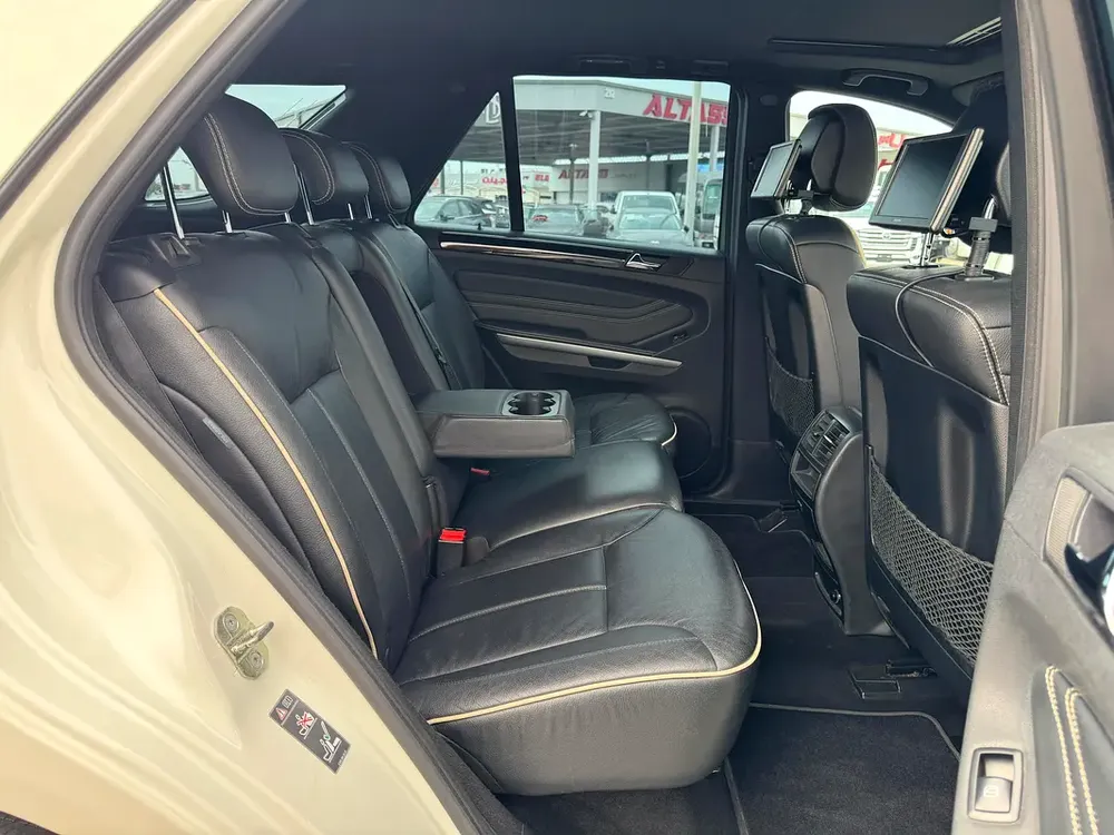 Mercedes-Benz M-Class ML 350, 2012, Japanese Specs - Image 11